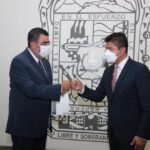 Se incendia vehículo tras choque en incorporación del Periférico en San Andrés Cholula