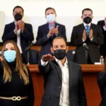 Se queda sin frenos debajo del puente de Acuitlapilco