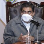 Exigen sindicalizados de Cuautlancingo que Filomeno Sarmiento frene persecución; edil asegura que sindicato es ilegal