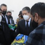 José Cinto manda a arrestar a dos comunicadores de Juan C. Bonilla atentando contra la libertad de expresión