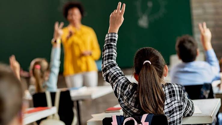 Eliminación del programa Escuelas de Tiempo Completo en el país, afectará a 93 mil estudiantes en Puebla: Barbosa Huerta