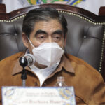 Barbosa Huerta critica que San André Cholula, San Pedro Cholula y Puebla no tengan hospitales municipales