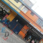 Asaltan ferretería y disparan a empleados en Tehuacán