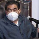 Hallan cadáver encobijado en un jagüey de Atzitzihuacan