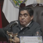 Un grupo de sujetos ingresan a robar a iglesia del barrio de San Juan en Tecamachalco