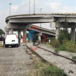 Debido a las fuertes lluvias se derrumbó puente que conecta a San Miguel Espejo y Xonacatepec en la capital poblana