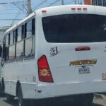 Presunto delincuente fue detenido por pobladores de Amozoc tras intentar robar; Policías de Amozoc lo salvan de ser linchado.