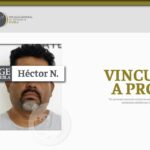 Delincuentes armados apuñalaron a un joven para despojarlo de sus pertenencias en el fraccionamiento Orquídeas en San Pablo Xochimehuacán en Puebla capital.