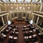 Delincuentes ingresaron al domicilio del líder del Sindicato Único de Trabajadores en Puebla para golpearlo y amenazarlo de muerte.