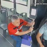 A causa de un infarto hombre pierde la vida al interior de una terminal de autobuses