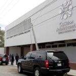 Durante cateo en la zona 46 Poniente la FGE aseguró mas de 1,000 autopartes de procedencia ilícita