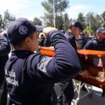 Un poblano desapareció al ser arrastrado por las olas en Colima