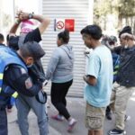 Hombre acosa mujer en metrobús de la Línea 3 en Puebla; guardias no hicieron nada