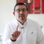 Eduardo Rivera se pronuncia a favor de sanción contra Eduardo Alcántara por violencia política de género