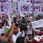 Manifestantes bloquean el Camino al Batán: exigen mejores condiciones para los presos