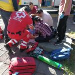 Delincuentes intentan atracar a un automovilista y éste los atropella en Bosques de San Sebastián