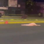 Valientes pasajeros de la RUTA línea 3 detienen a ladrones de celulares a golpes