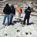 Hallan sin vida al guía de alpinistas extraviados en el Pico de Orizaba