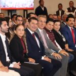 Presenta Alejandro Armenta a su equipo de campaña