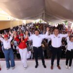 Con mega caminatas, continúa Tonantzin Fernández escuchando a los cholultecas