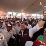 Encabeza Tonantzin Fernández primera caminata por calles de San Pedro Cholula