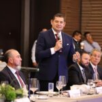 Desarrollo integral en equipo con empresarios: Alejandro Armenta
