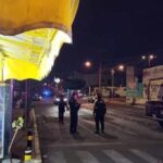 Detienen a presuntos responsables de robo de vehículo; cargaban con sustancias ilícitas