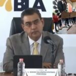 Gobernado de Puebla exige justicia en pagos de aguinaldos a policías de Izúcar de Matamoros