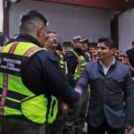 Sujetos se hacen pasar por pasajeros para asaltar a taxista en Tecamachalco