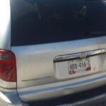 Exhiben a hombre por presuntamente fotografiar a niñas afuera del Centro Escolar Aparicio