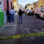 Delincuentes dan cortinazo en tienda de tenis en el Centro Histórico de Puebla