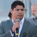 Hombre es arrojado desde el tercer piso por sus inquilinos en Tehuacán