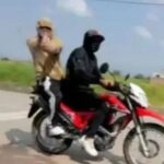 Presuntos delincuentes se salvan de ser linchados por habitantes de Atlixco