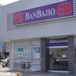 Vecinos denuncian a vecino tras convertir cochera en un basurero en Los Héroes Puebla