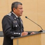 Policías de San Pedro Cholula aseguran motocicleta con reporte de robo en Santiago Momoxpan