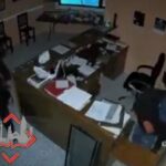 Con gasolina y colchones Normalistas de Teteles se manifiestan en Casa Aguayo para exigir plazas a docentes