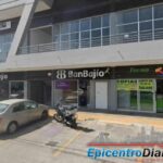 Choque entre camión y patrulla termina en riña y deja un policía lesionado en Texmelucan