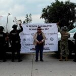 Con grúas logran sacar autos dañados tras inundación en estacionamiento de Plaza de San Francisco