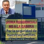 Roban las cuatro llantas a camioneta en estacionamiento de gimnasio en San Andrés Cholula